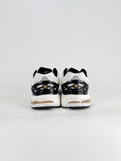 New Balance M1906R Sneakers