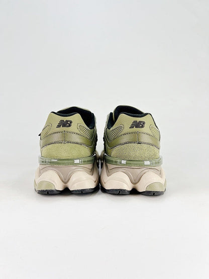 New Balance 9060 Sneakers