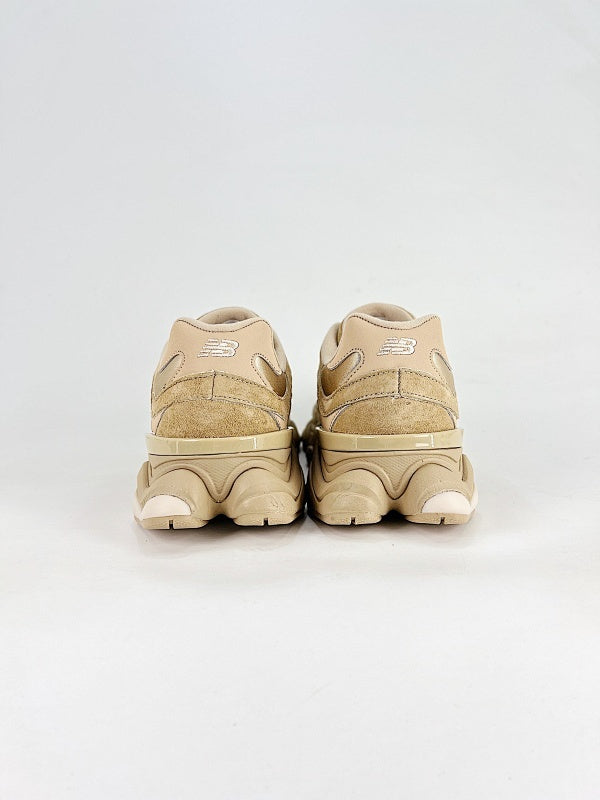 New Balance 9060 Sneakers