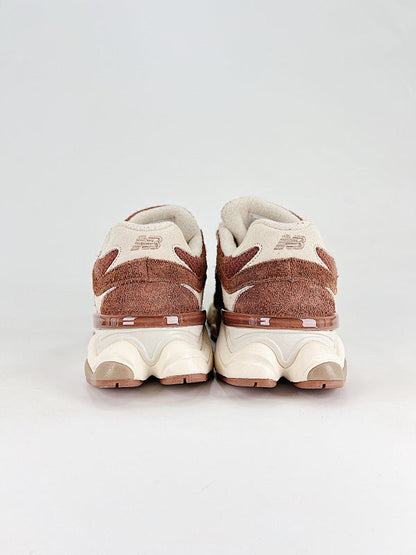 New Balance 9060 Sneakers