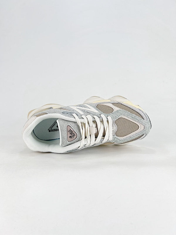 New Balance 9060 Sneakers
