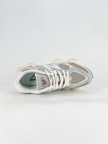 New Balance 9060 Sneakers