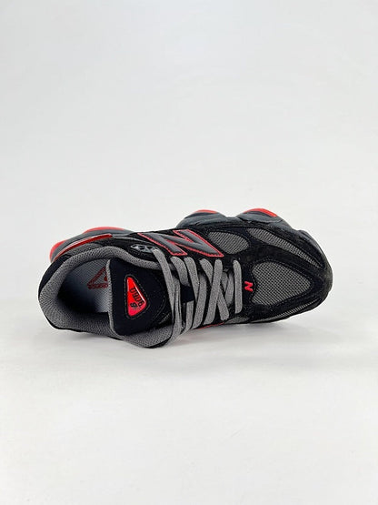 New Balance 9060 Sneakers