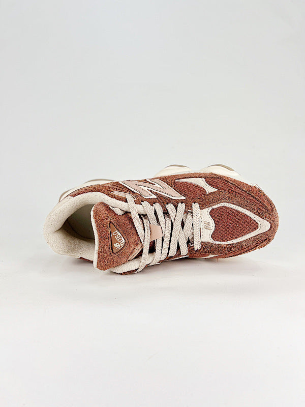 New Balance 9060 Sneakers
