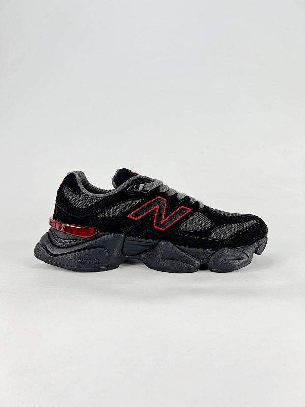 New Balance 9060 Sneakers