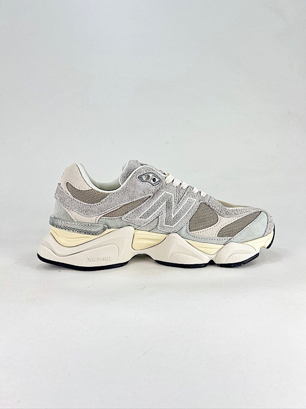 New Balance 9060 Sneakers