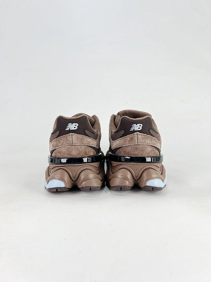 New Balance 9060 Sneakers