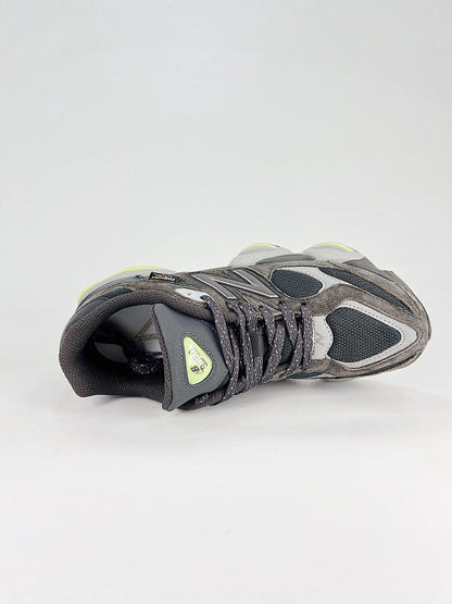 New Balance 9060 Sneakers