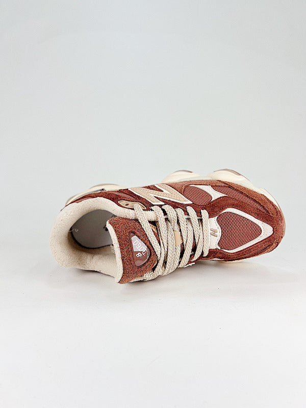 New Balance 9060 Sneakers