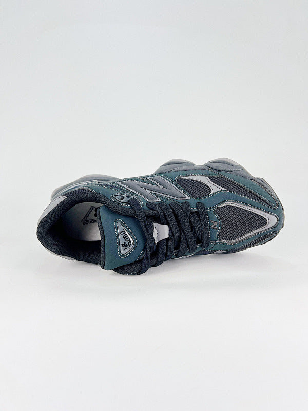 New Balance 9060 Sneakers
