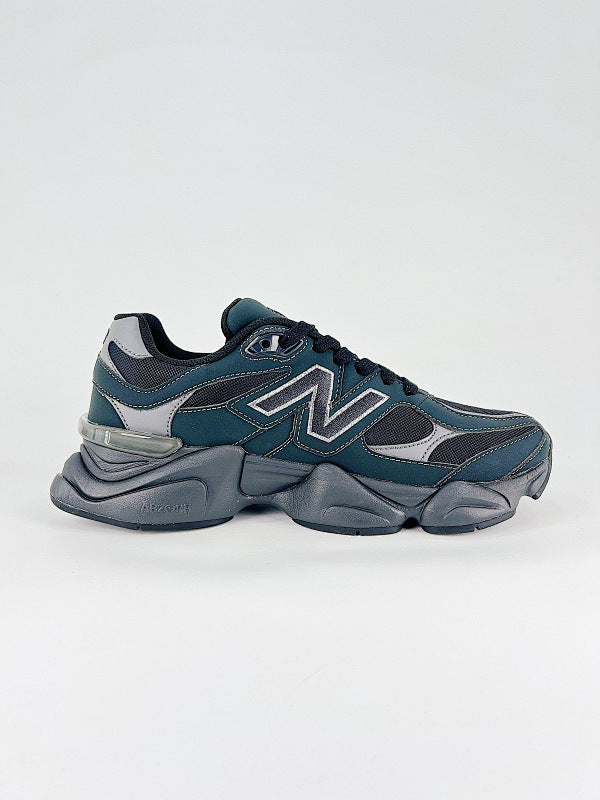 New Balance 9060 Sneakers