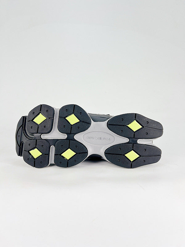 New Balance 9060 Sneakers