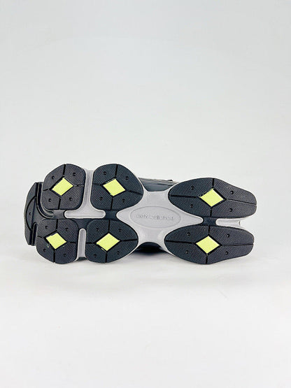 New Balance 9060 Sneakers