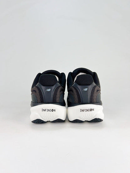 New Balance Fresh Foam Sneakers