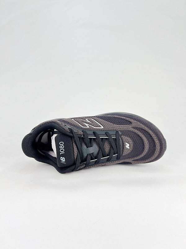 New Balance Fresh Foam Sneakers