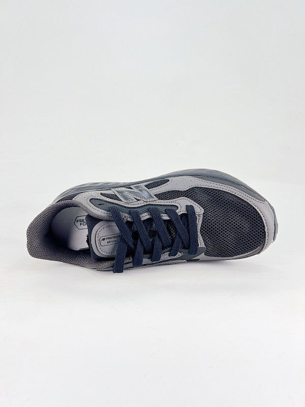 New Balance Fresh Foam v4 Sneakers