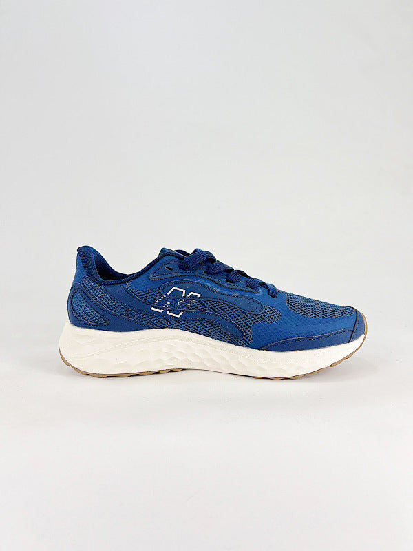 New Balance Fresh Foam v4 Sneakers